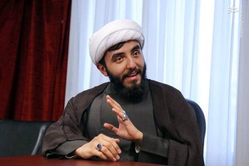 محمد سرور رجایی گرد و غبار قسمتی از تاریخ دفاع مقدس را برداشت