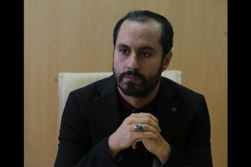 روز جمهوری اسلامی و ضرورت خودکفایی در امر روایت