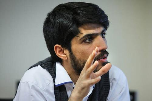 نویسنده ای که از نقد کتابش برنجد همان بهتر که نویسنده نشود