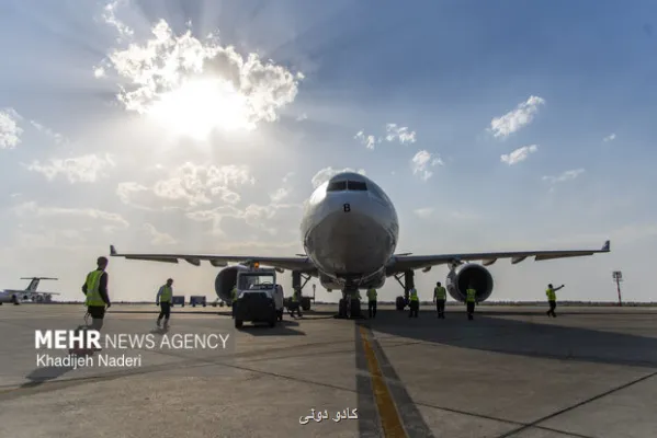 پرواز 4169 مهر بعد از فرود در مهرآباد از باند منحرف شد